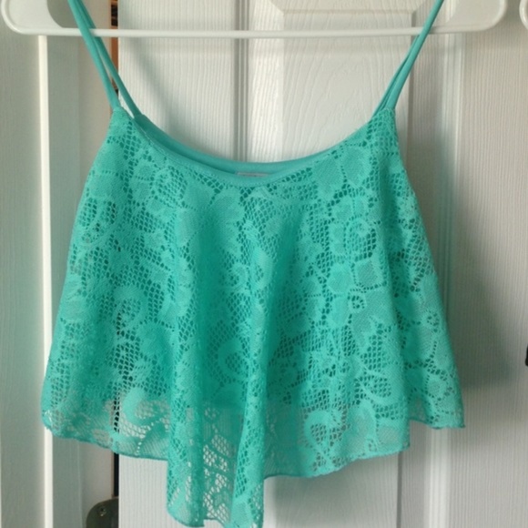 *5 for $20* Charlotte Russe lace crop tank - Picture 2 of 4